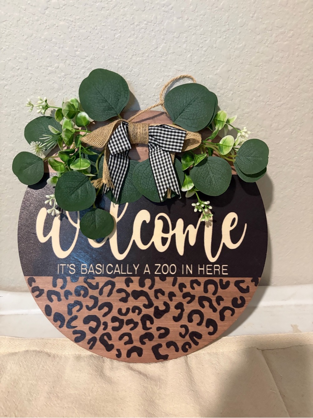 Welcome Leopard Print Round Wall Decor with Greenery